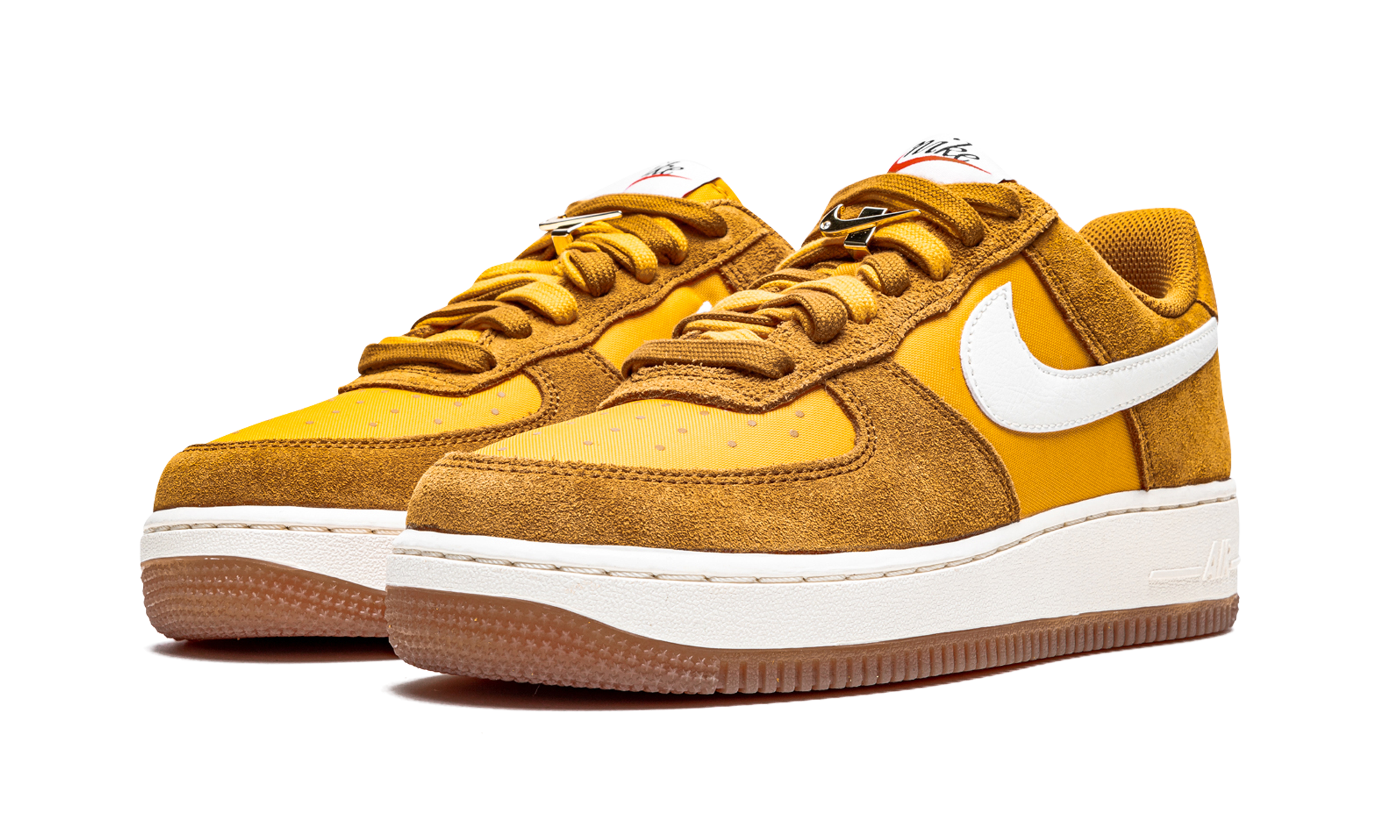 AIR FORCE 1 '07 SE MNS WMNS  First Use