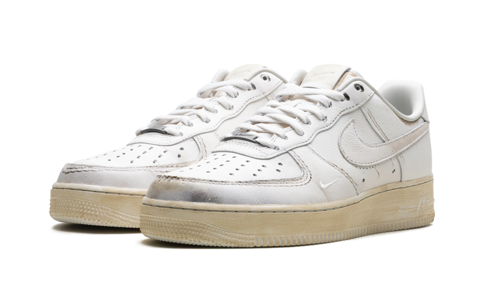 Air Force 1 Low  .SWOOSH - Dirty Triple White