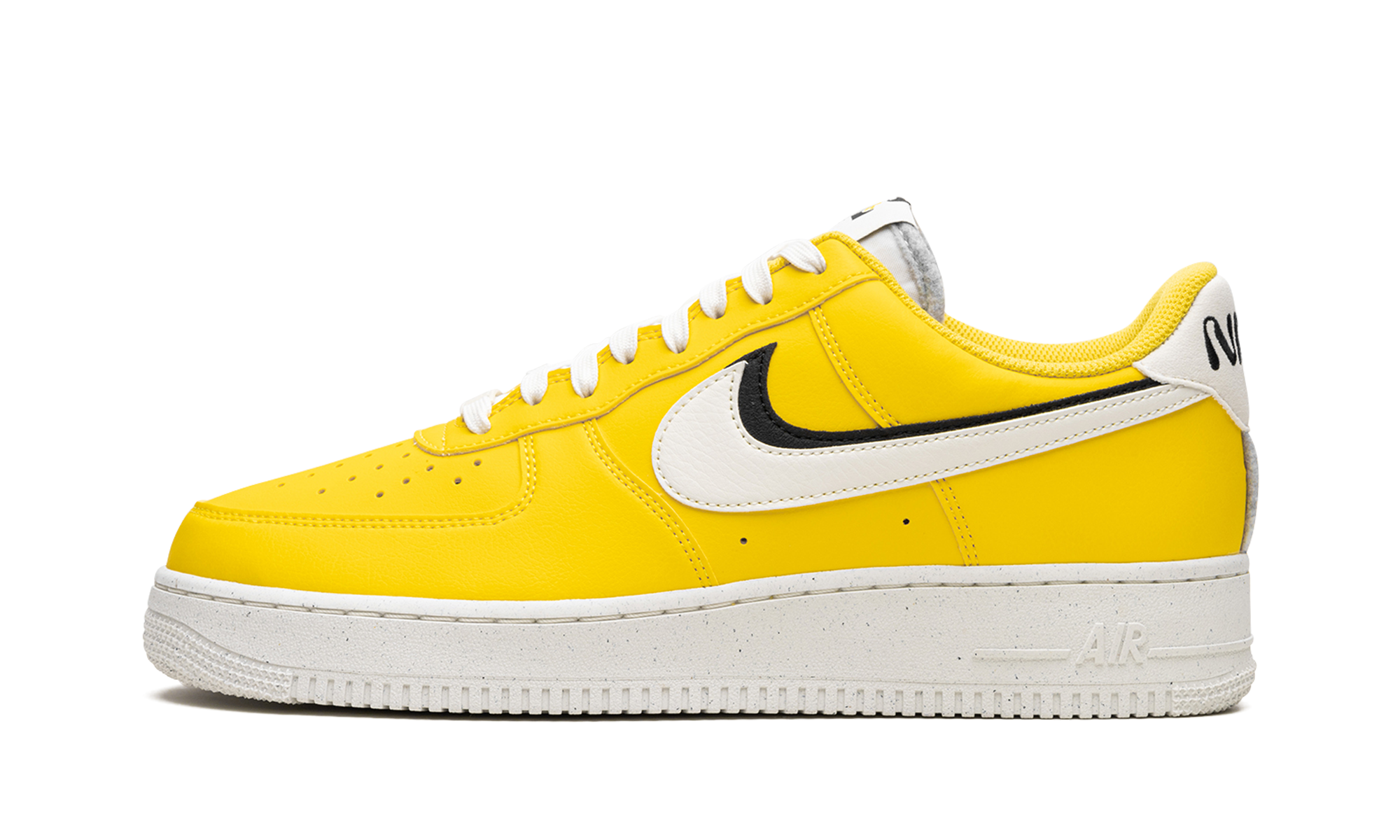 Air Force 1 Low '07 LV8  Tour Yellow