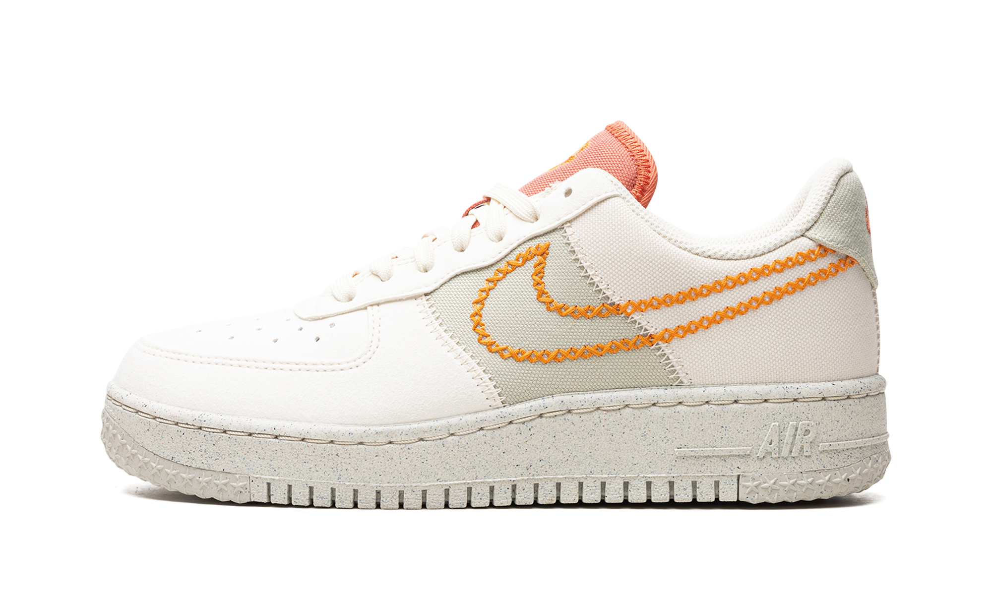 AIR FORCE 1 '07 LO NH WMNS  Next Nature - Coconut Milk