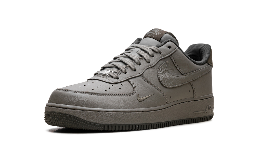 Air Force 1 Low '07 LV8  Light Army Cargo Khaki
