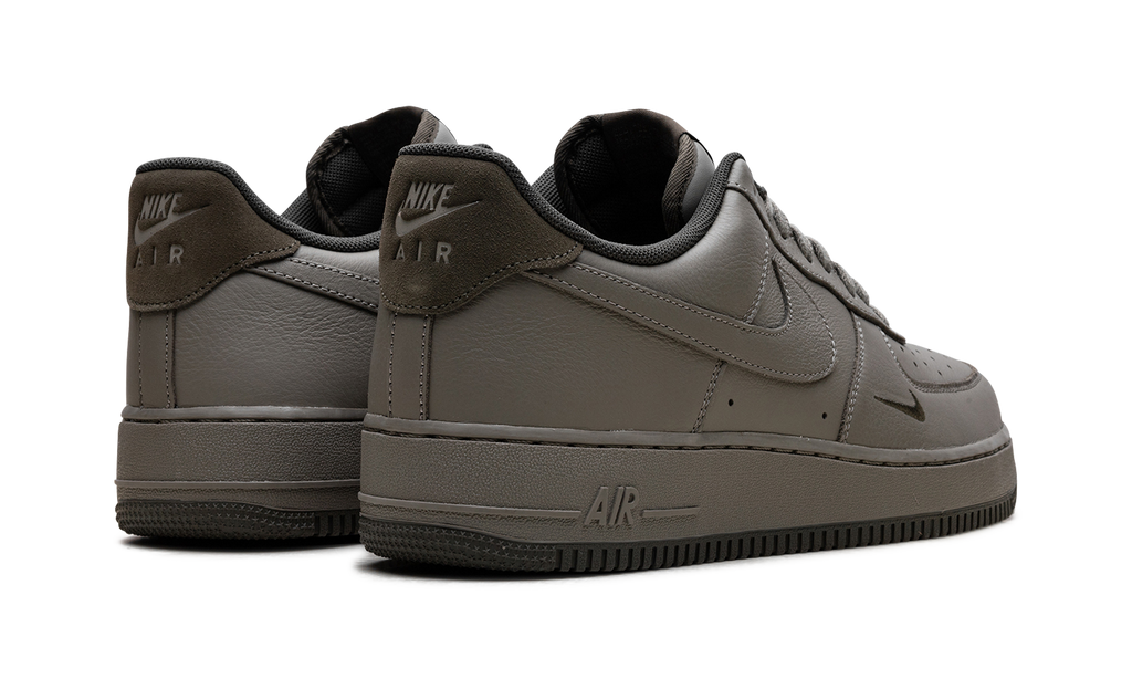 Air Force 1 Low '07 LV8  Light Army Cargo Khaki