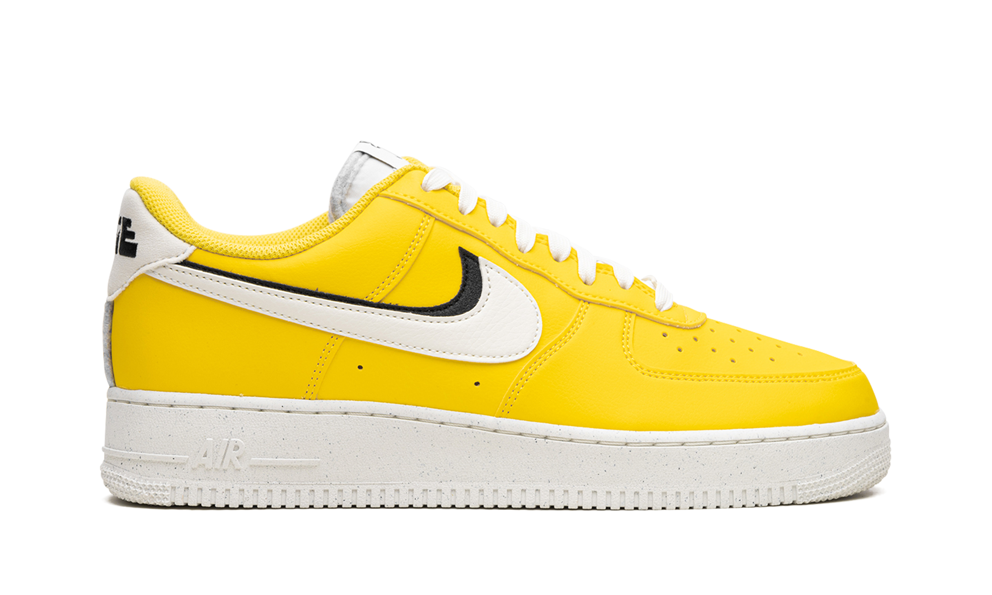 Air Force 1 Low '07 LV8  Tour Yellow