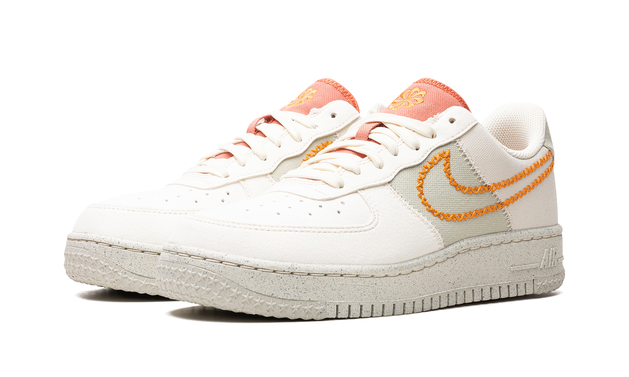 AIR FORCE 1 '07 LO NH WMNS  Next Nature - Coconut Milk