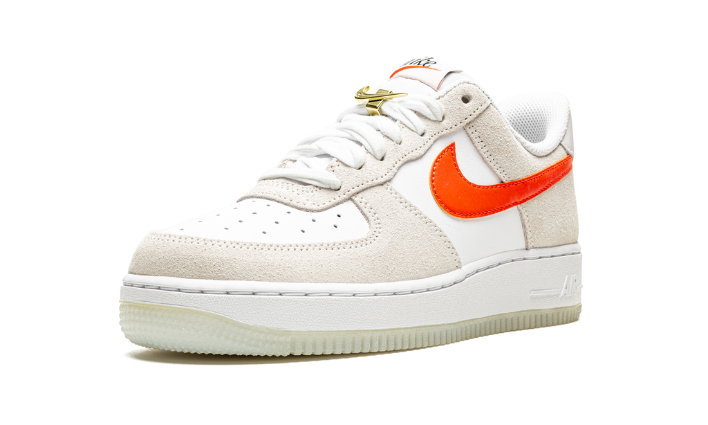 AIR FORCE 1 '07 SE MNS WMNS  First Use